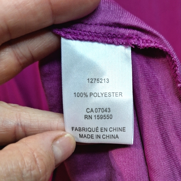 Joie 2X v-neck satin long baloon sleeve fushia blouse - Picture 4 of 7